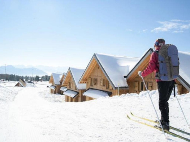 Superdeal Camping - La Féclaz - Rhône-Alpes - Les Chalets du Berger by Madame Vacances - dès dès 195la semaine la semaine Superdeal Camping - La Féclaz - Rhône-Alpes - Les Chalets du Berger by Madame Vacances - dès dès 195la semaine la semaine