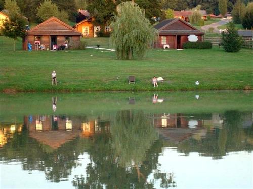 Résidence Le Grand Bois Bourgogne - Gimouille visuel 4/10 Résidence Le Grand Bois Bourgogne - Gimouille visuel 4/10