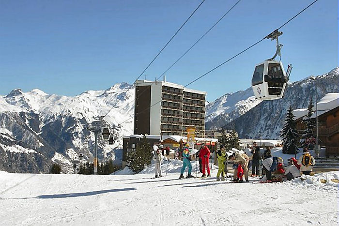 Résidence Pierre et Vacances Les Ecrins Rhône-Alpes - Courchevel 1850 visuel 1/10