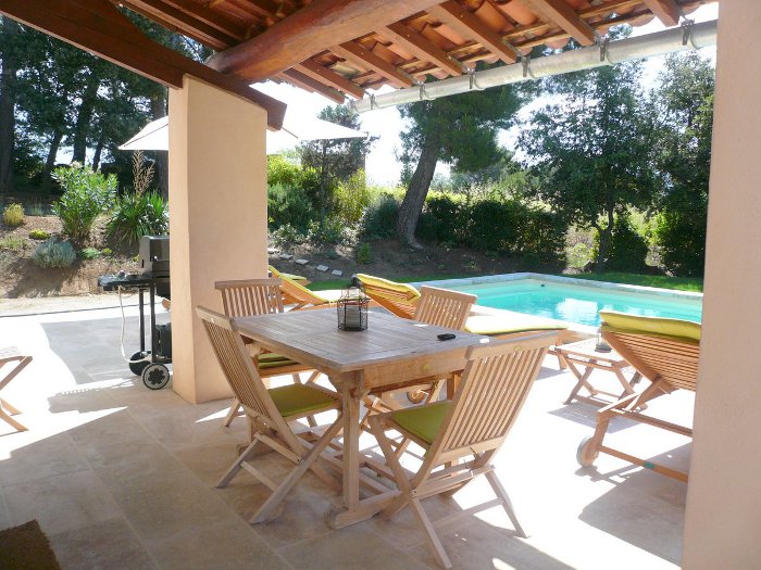 Villa Le Boussillon Provence-Alpes-Côte d'Azur - Buisson visuel 2/3 Villa Le Boussillon Provence-Alpes-Côte d'Azur - Buisson visuel 2/3