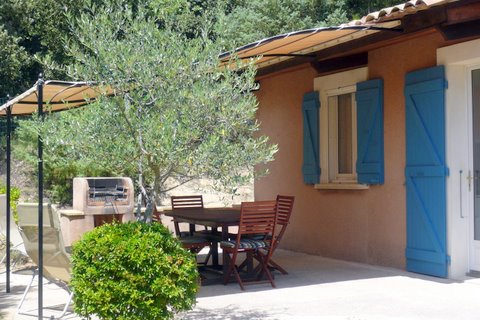 Villa Pavia Provence-Alpes-Côte d'Azur - Buisson visuel 8/8 Villa Pavia Provence-Alpes-Côte d'Azur - Buisson visuel 8/8