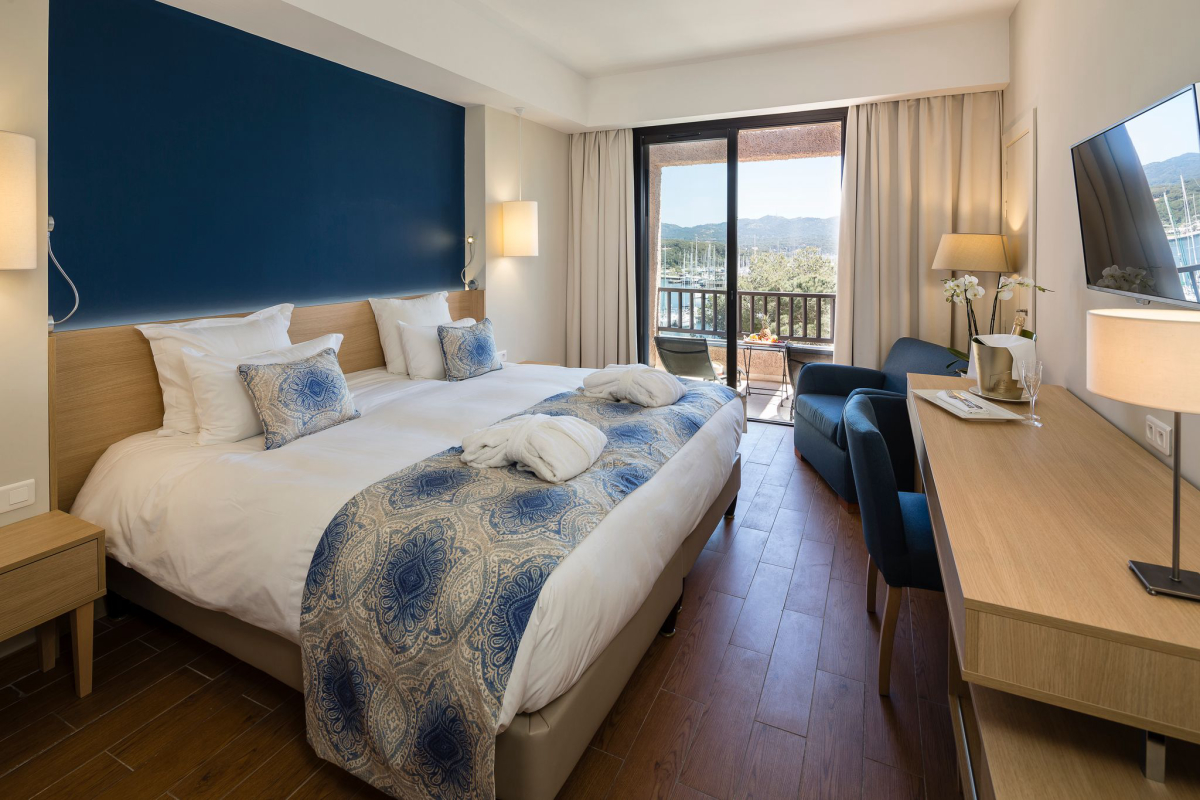 Hôtel Hélios Provence-Alpes-Côte d'Azur - L'île-des-Embiez visuel 8/13 Hôtel Hélios Provence-Alpes-Côte d'Azur - L'île-des-Embiez visuel 8/13