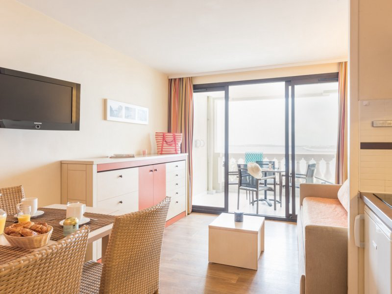 Résidence Pierre et Vacances Cannes Villa Francia Provence-Alpes-Côte d'Azur - Cannes visuel 11/12 Résidence Pierre et Vacances Cannes Villa Francia Provence-Alpes-Côte d'Azur - Cannes visuel 11/12