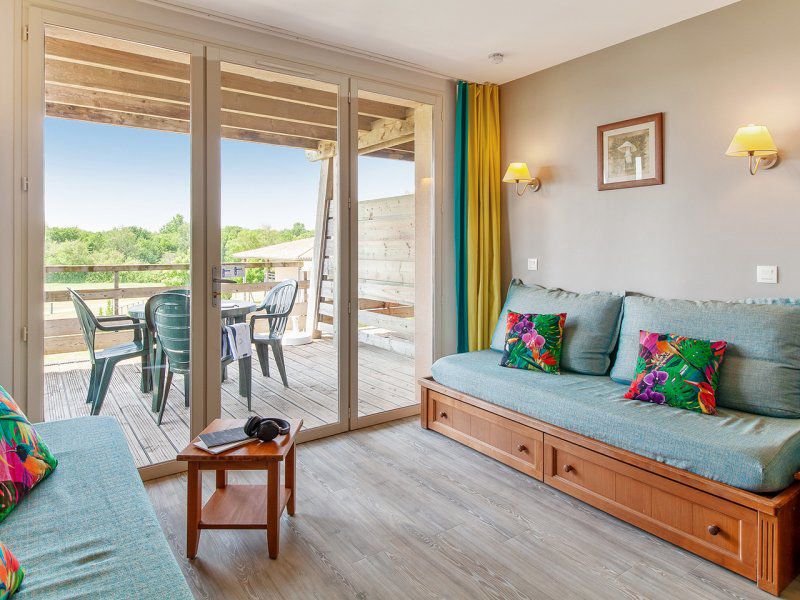 Résidence Pierre et Vacances Les Rives de la Seugne Poitou-Charentes - Jonzac visuel 2/12 Résidence Pierre et Vacances Les Rives de la Seugne Poitou-Charentes - Jonzac visuel 2/12