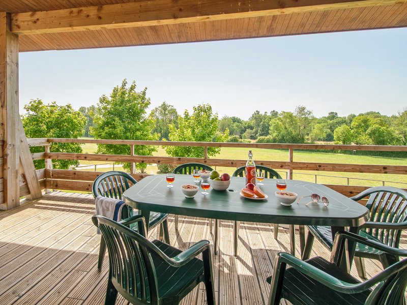 Résidence Pierre et Vacances Les Rives de la Seugne Poitou-Charentes - Jonzac visuel 8/12 Résidence Pierre et Vacances Les Rives de la Seugne Poitou-Charentes - Jonzac visuel 8/12