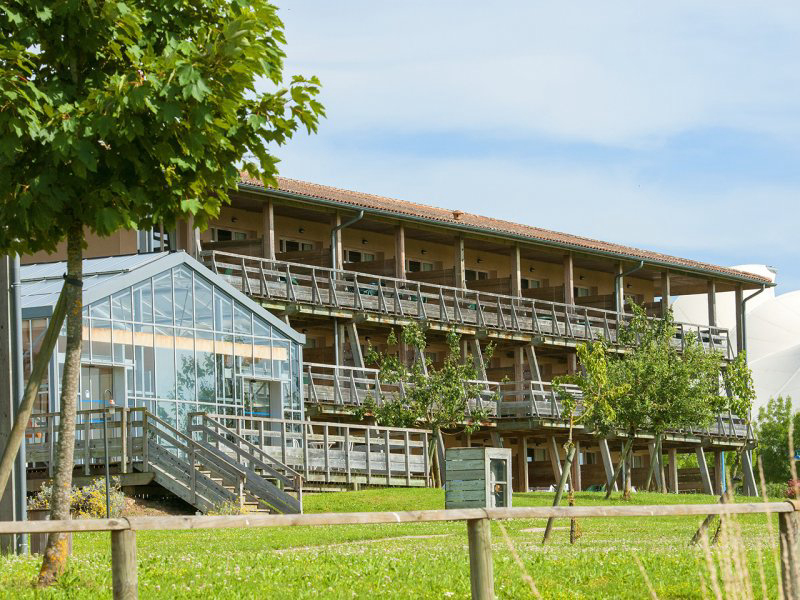 Résidence Pierre et Vacances Les Rives de la Seugne Poitou-Charentes - Jonzac visuel 1/12 Résidence Pierre et Vacances Les Rives de la Seugne Poitou-Charentes - Jonzac visuel 1/12