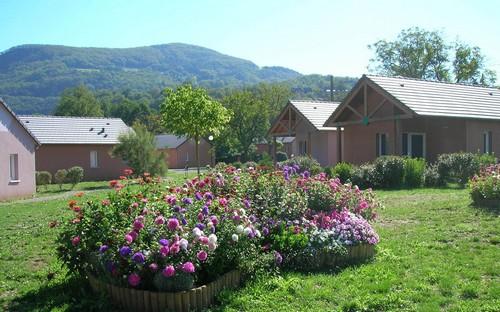 Résidence de tourisme Le Colombier Midi-Pyrénées - Saint-Geniez-d'Olt visuel 11/12 Résidence de tourisme Le Colombier Midi-Pyrénées - Saint-Geniez-d'Olt visuel 11/12