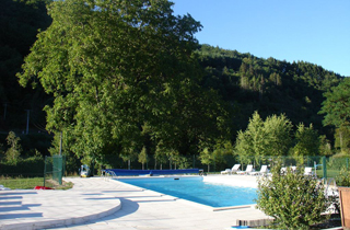 Résidence de tourisme Le Colombier Midi-Pyrénées - Saint-Geniez-d'Olt visuel 1/12 Résidence de tourisme Le Colombier Midi-Pyrénées - Saint-Geniez-d'Olt visuel 1/12