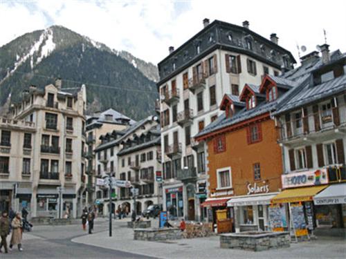 Résidence du Quartier du Centre Ville Rhône-Alpes - Chamonix-Mont-Blanc visuel 3/10 Résidence du Quartier du Centre Ville Rhône-Alpes - Chamonix-Mont-Blanc visuel 3/10