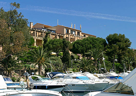 Hôtel Hélios Provence-Alpes-Côte d'Azur - L'île-des-Embiez visuel 12/13 Hôtel Hélios Provence-Alpes-Côte d'Azur - L'île-des-Embiez visuel 12/13
