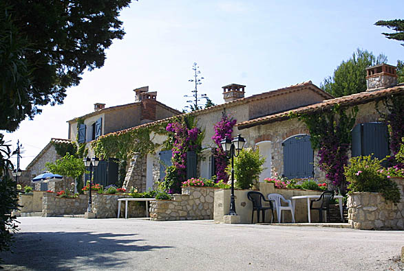 Hôtel Hélios Provence-Alpes-Côte d'Azur - L'île-des-Embiez visuel 11/13 Hôtel Hélios Provence-Alpes-Côte d'Azur - L'île-des-Embiez visuel 11/13