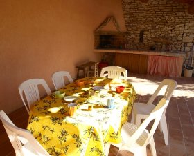 La Bartavelle Provence-Alpes-Côte d'Azur - Apt visuel 4/10 La Bartavelle Provence-Alpes-Côte d'Azur - Apt visuel 4/10