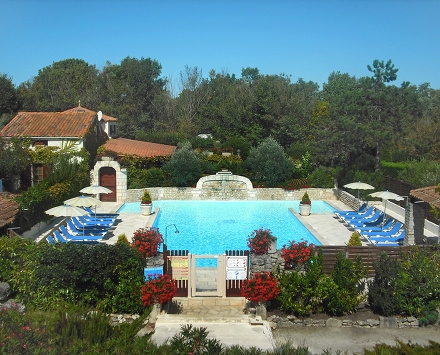 Résidence La Croix Fleurie des Landes Poitou-Charentes - Saint-Pierre-d'Oléron visuel 1/3 Résidence La Croix Fleurie des Landes Poitou-Charentes - Saint-Pierre-d'Oléron visuel 1/3