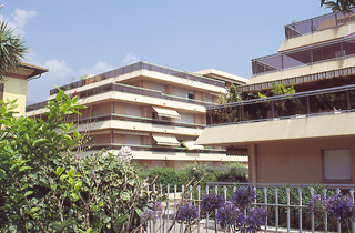 Résidence Lagrange Classic Riviera Beach Provence-Alpes-Côte d'Azur - Roquebrune-Cap-Martin visuel 1/25 Résidence Lagrange Classic Riviera Beach Provence-Alpes-Côte d'Azur - Roquebrune-Cap-Martin visuel 1/25