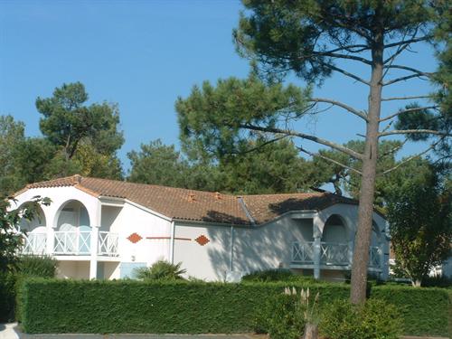 Résidence Lagrange Classique Le Domaine de Ste Anne et les Vendéennes Pays de Loire - La Tranche-sur-Mer visuel 8/11 Résidence Lagrange Classique Le Domaine de Ste Anne et les Vendéennes Pays de Loire - La Tranche-sur-Mer visuel 8/11