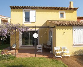 Le Clos de St Jean Provence-Alpes-Côte d'Azur - Hyères visuel 7/10 Le Clos de St Jean Provence-Alpes-Côte d'Azur - Hyères visuel 7/10
