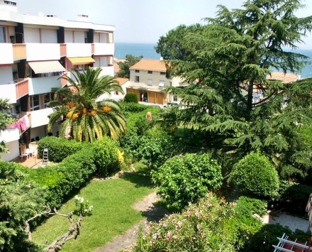 Résidence Le Comte de Taillefer Languedoc-Roussillon - Argelès-sur-Mer visuel 3/3 Résidence Le Comte de Taillefer Languedoc-Roussillon - Argelès-sur-Mer visuel 3/3