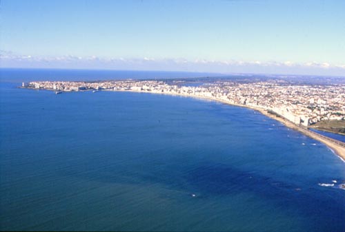 Le Nouveau Port Pays de Loire - Les Sables-d'Olonne visuel 1/1 Le Nouveau Port Pays de Loire - Les Sables-d'Olonne visuel 1/1