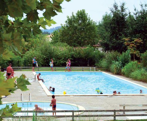 Les Chalets de Port Lalande Aquitaine - Castelmoron-sur-Lot visuel 2/10 Les Chalets de Port Lalande Aquitaine - Castelmoron-sur-Lot visuel 2/10