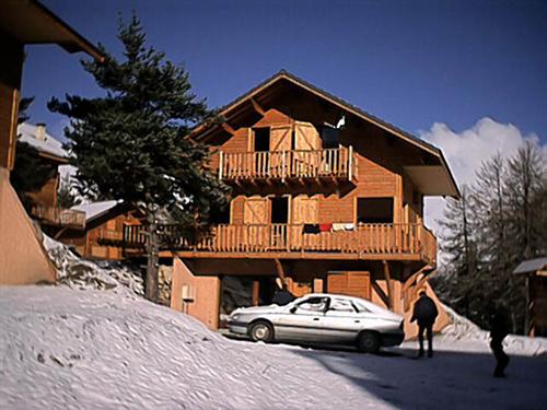 Les Chalets du Prayau Provence-Alpes-Côte d'Azur - La Joue du Loup visuel 8/10 Les Chalets du Prayau Provence-Alpes-Côte d'Azur - La Joue du Loup visuel 8/10