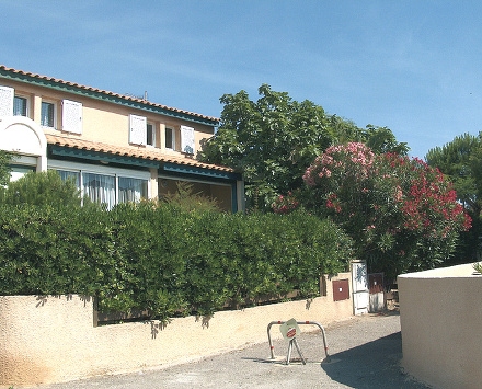 Résidence Les Cistes Roses Languedoc-Roussillon - Fleury visuel 1/2 Résidence Les Cistes Roses Languedoc-Roussillon - Fleury visuel 1/2