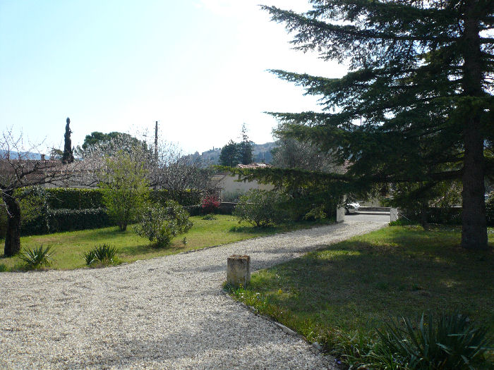 Les Crysalides Provence-Alpes-Côte d'Azur - Vaison-la-Romaine visuel 2/2 Les Crysalides Provence-Alpes-Côte d'Azur - Vaison-la-Romaine visuel 2/2