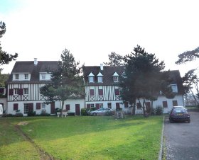 Résidence Les Hameaux de Bénerville Basse-Normandie - Trouville-sur-Mer visuel 1/1 Résidence Les Hameaux de Bénerville Basse-Normandie - Trouville-sur-Mer visuel 1/1