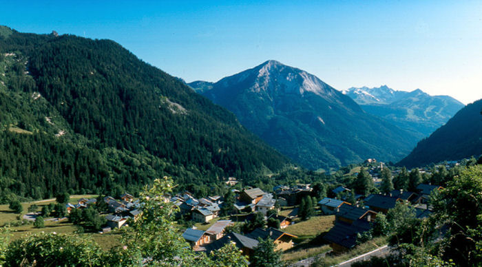 Les Résidences de Champagny en Vanoise Rhône-Alpes - Champagny-en-Vanoise visuel 2/3 Les Résidences de Champagny en Vanoise Rhône-Alpes - Champagny-en-Vanoise visuel 2/3