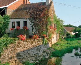 L'Ozerain Bourgogne - Semur-en-Auxois visuel 1/5 L'Ozerain Bourgogne - Semur-en-Auxois visuel 1/5