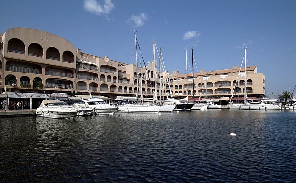 Résidence Maeva Le Port Provence-Alpes-Côte d'Azur - Hyères visuel 6/8 Résidence Maeva Le Port Provence-Alpes-Côte d'Azur - Hyères visuel 6/8