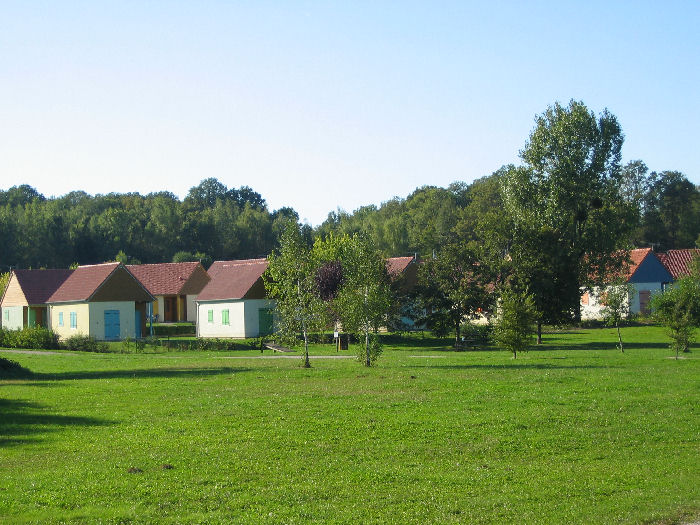 Résidence Marina Holyder Champagne-Ardennes - Giffaumont Champaubert visuel 10/10 Résidence Marina Holyder Champagne-Ardennes - Giffaumont Champaubert visuel 10/10