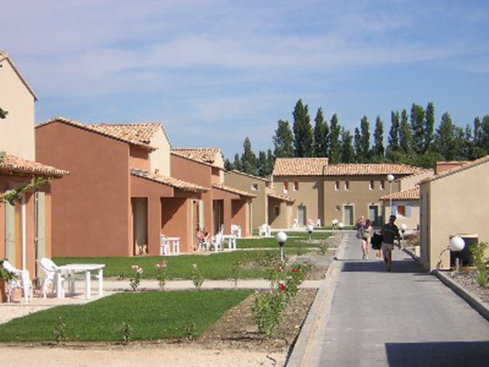 Résidence Vacancéole les Rives du Lac Provence-Alpes-Côte d'Azur - Saint-Saturnin-lès-Avignon visuel 11/13 Résidence Vacancéole les Rives du Lac Provence-Alpes-Côte d'Azur - Saint-Saturnin-lès-Avignon visuel 11/13