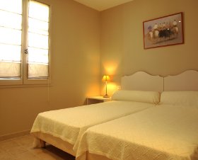 Papillon Provence-Alpes-Côte d'Azur - Saint-Rémy-de-Provence visuel 2/10 Papillon Provence-Alpes-Côte d'Azur - Saint-Rémy-de-Provence visuel 2/10