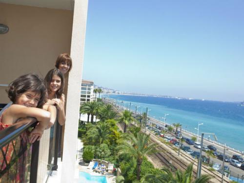 Résidence Pierre et Vacances Cannes Beach Provence-Alpes-Côte d'Azur - Cannes visuel 11/12 Résidence Pierre et Vacances Cannes Beach Provence-Alpes-Côte d'Azur - Cannes visuel 11/12