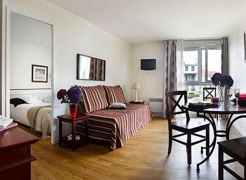 Résidence Pierre & Vacances Haguna Aquitaine - Biarritz visuel 11/17 Résidence Pierre & Vacances Haguna Aquitaine - Biarritz visuel 11/17