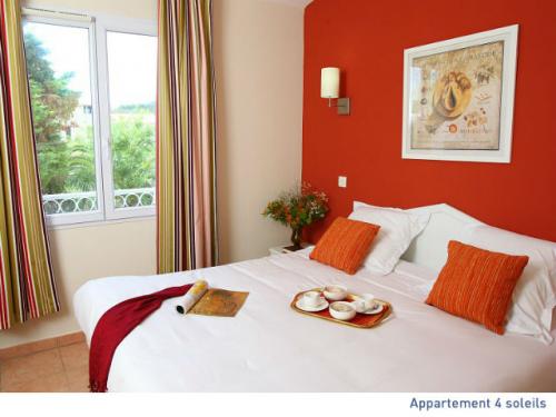 Résidence Pierre & Vacances Le Hameau de la Pinède Provence-Alpes-Côte d'Azur - Hyères visuel 6/10 Résidence Pierre & Vacances Le Hameau de la Pinède Provence-Alpes-Côte d'Azur - Hyères visuel 6/10