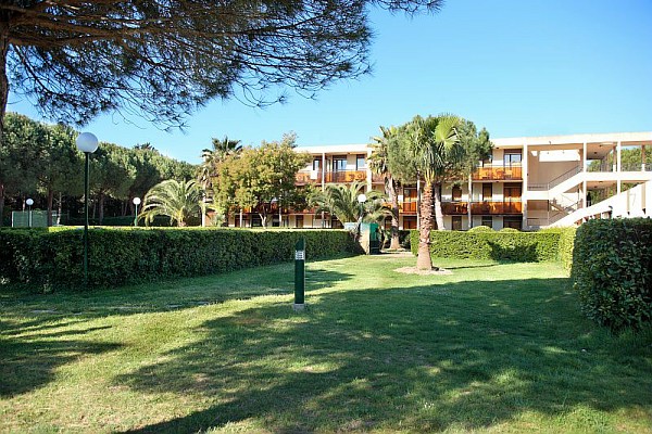 Résidence Pierre & Vacances Les Jardins Ombragés Provence-Alpes-Côte d'Azur - Cannes visuel 2/3 Résidence Pierre & Vacances Les Jardins Ombragés Provence-Alpes-Côte d'Azur - Cannes visuel 2/3