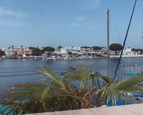 Résidence Port Ulysse Languedoc-Roussillon - Le Grau-du-Roi visuel 2/8 Résidence Port Ulysse Languedoc-Roussillon - Le Grau-du-Roi visuel 2/8