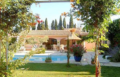 Villa de Maillane Provence-Alpes-Côte d'Azur - Maillane visuel 1/10 Villa de Maillane Provence-Alpes-Côte d'Azur - Maillane visuel 1/10