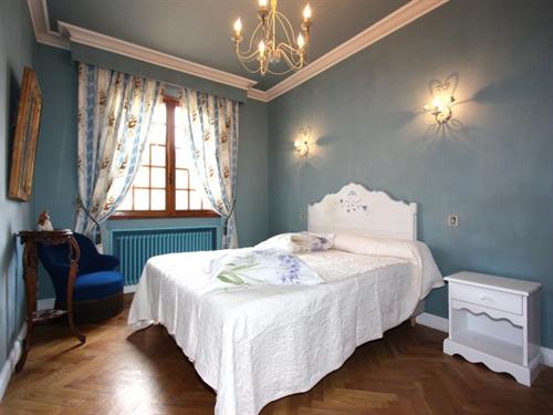 Villa Lei Tourdre Provence-Alpes-Côte d'Azur - Avignon visuel 3/10 Villa Lei Tourdre Provence-Alpes-Côte d'Azur - Avignon visuel 3/10