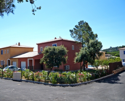 Villa Les Sables de la Nartelle Provence-Alpes-Côte d'Azur - Sainte-Maxime visuel 3/4 Villa Les Sables de la Nartelle Provence-Alpes-Côte d'Azur - Sainte-Maxime visuel 3/4