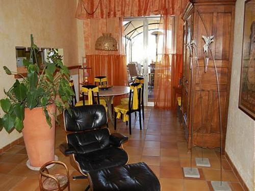 Villa LEtoile Provence-Alpes-Côte d'Azur - Le Trayas visuel 9/10 Villa LEtoile Provence-Alpes-Côte d'Azur - Le Trayas visuel 9/10