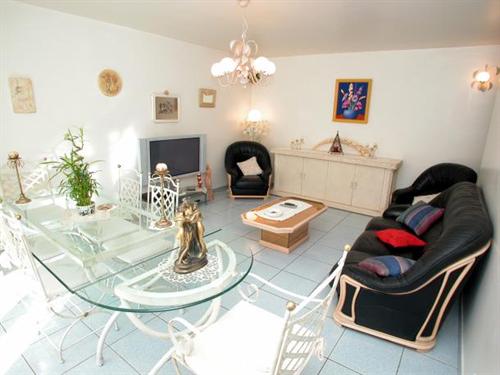 Villa Marine Provence-Alpes-Côte d'Azur - Marignane visuel 6/10 Villa Marine Provence-Alpes-Côte d'Azur - Marignane visuel 6/10