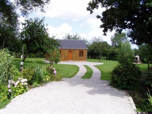 Villa Petite Maison dans la Prairie Basse-Normandie - Crasville visuel 1/10 Villa Petite Maison dans la Prairie Basse-Normandie - Crasville visuel 1/10