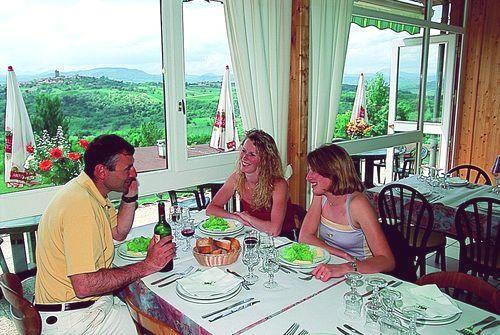 Village de vacances Parent Auvergne - Parent visuel 5/6 Village de vacances Parent Auvergne - Parent visuel 5/6