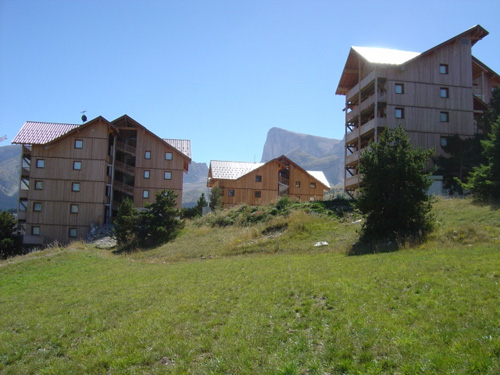 Résidences Les Chalets SuperD by Madame Vacances Provence-Alpes-Côte d'Azur - SuperDévoluy visuel 12/22 Résidences Les Chalets SuperD by Madame Vacances Provence-Alpes-Côte d'Azur - SuperDévoluy visuel 12/22