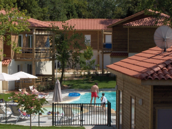 Résidence Lagrange Confort + les Terrasses du Lac - Aureilhan