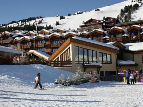 Location - Courchevel 1850 - Rhône-Alpes - Résidence Pierre et Vacances Les Chalets du Forum Location - Courchevel 1850 - Rhône-Alpes - Résidence Pierre et Vacances Les Chalets du Forum