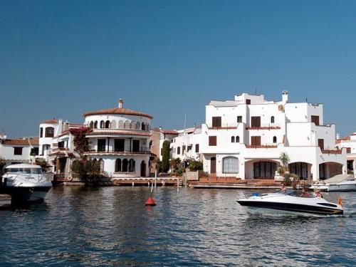 Location - Empuriabrava - Costa Brava - Résidence Maeva Comte de Empuriès Location - Empuriabrava - Costa Brava - Résidence Maeva Comte de Empuriès
