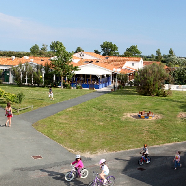 Location - Sainte-Marie-de-Ré - Poitou-Charentes - Village Club le Village du Phare Location - Sainte-Marie-de-Ré - Poitou-Charentes - Village Club le Village du Phare